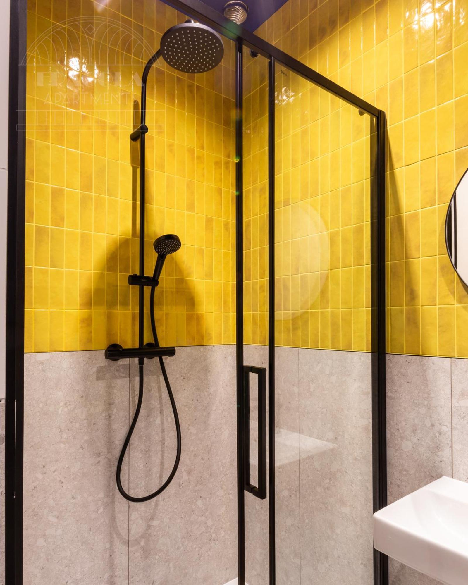 Spacious City Center Family Apartments Cracóvia Exterior foto