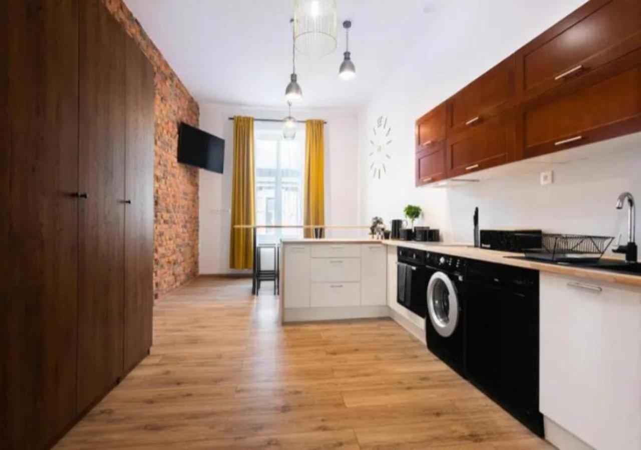 Spacious City Center Family Apartments Cracóvia Exterior foto