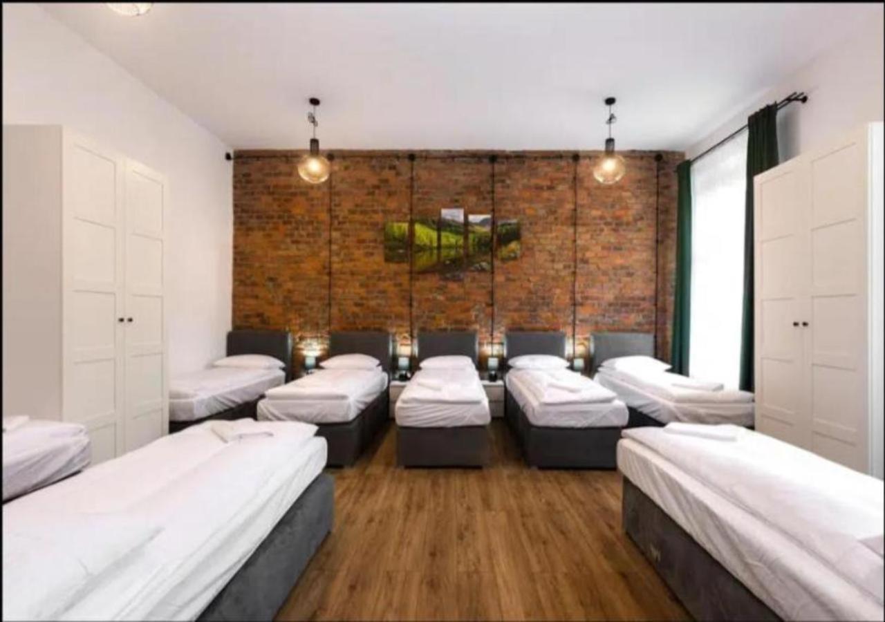 Spacious City Center Family Apartments Cracóvia Exterior foto