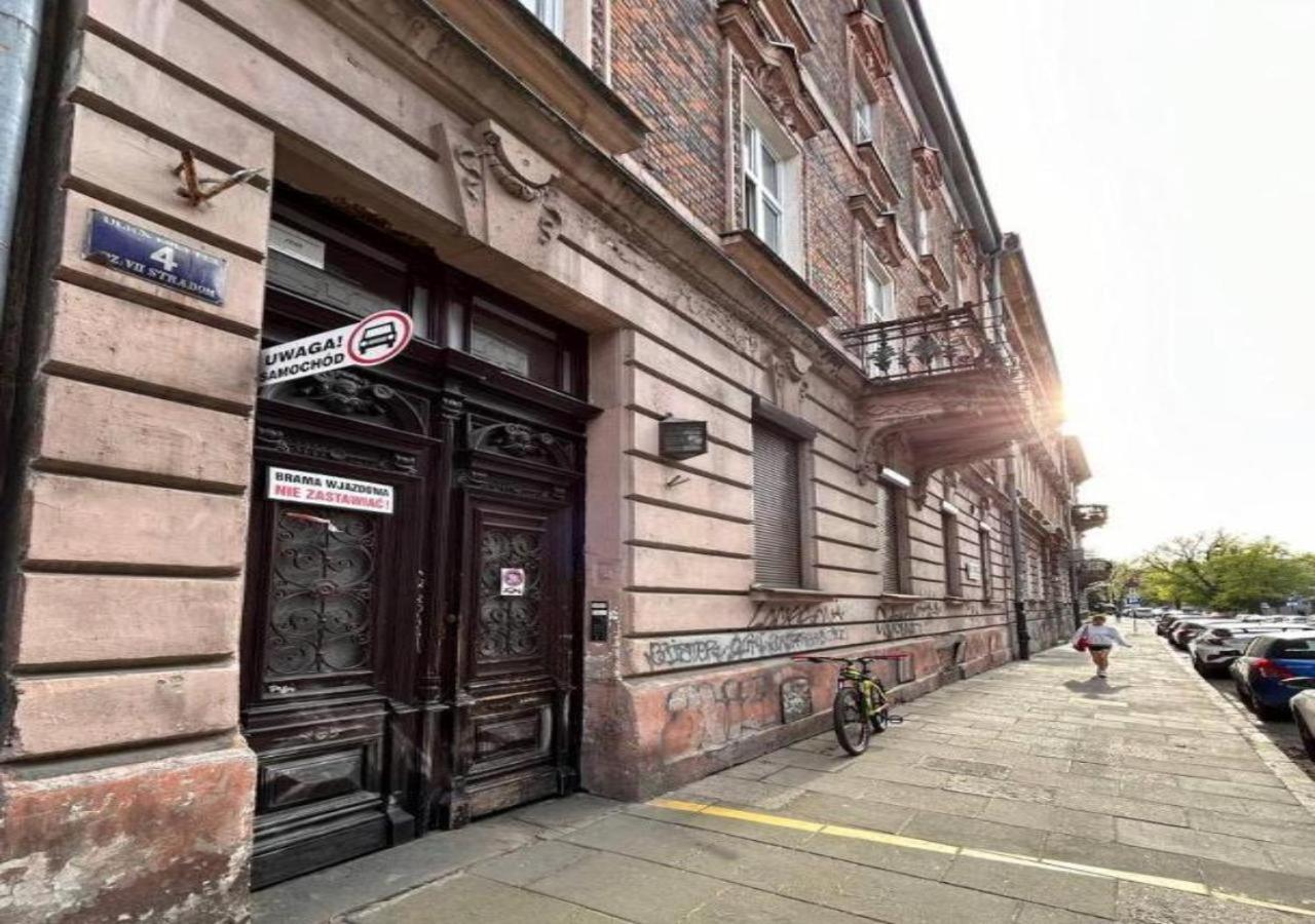 Spacious City Center Family Apartments Cracóvia Exterior foto